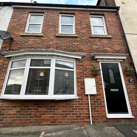 Cosy, 2 Bedroom In Town Centre Guisborough